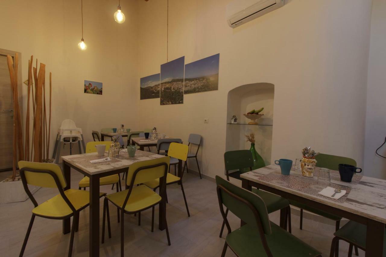Il Sentiero Dell'Itria - Camere Con Vista Ragusa Kültér fotó